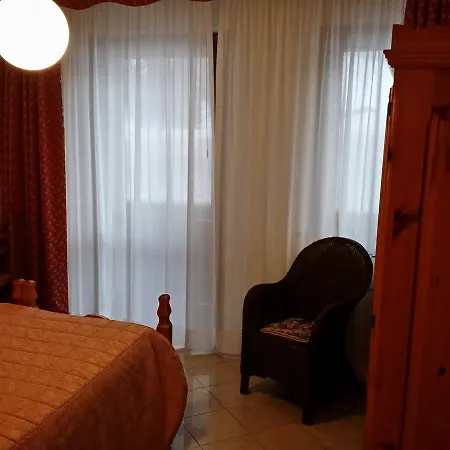 Diana فندق سيريتو لاغي