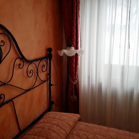 Hotell Diana Cerreto Laghi