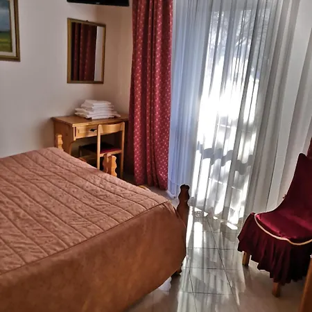 Diana Hotell Cerreto Laghi