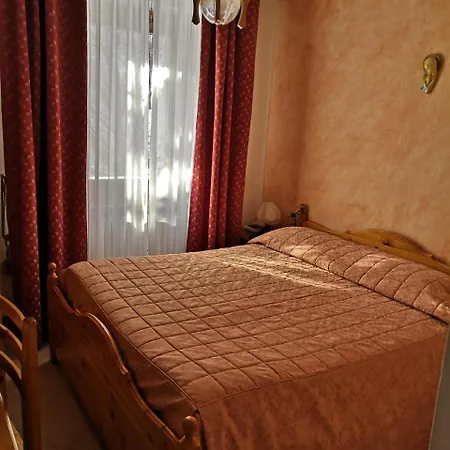 Diana سيريتو لاغي